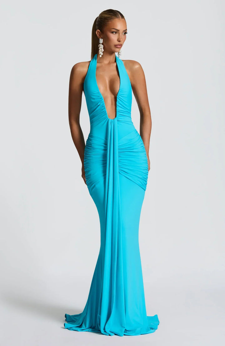 Aura – The Sculpted Goddess Gown