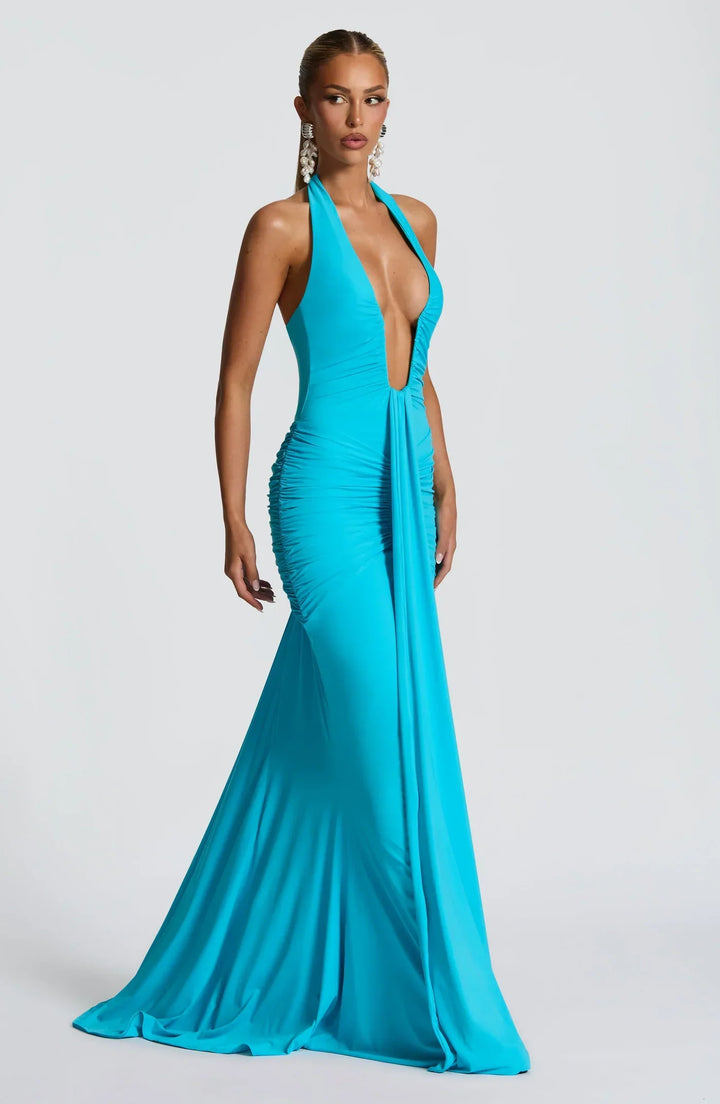 Aura – The Sculpted Goddess Gown