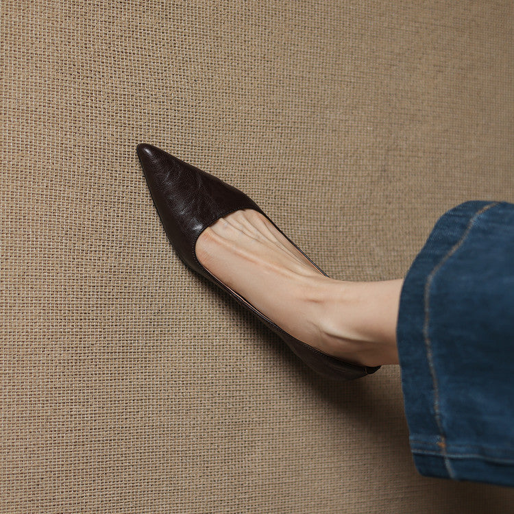 Elisoria™ Low-Heel Pointed Toe Pumps