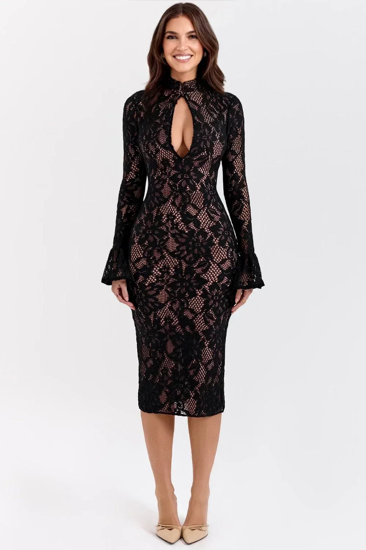 Rosita – The Romantic Lace Hourglass Dress