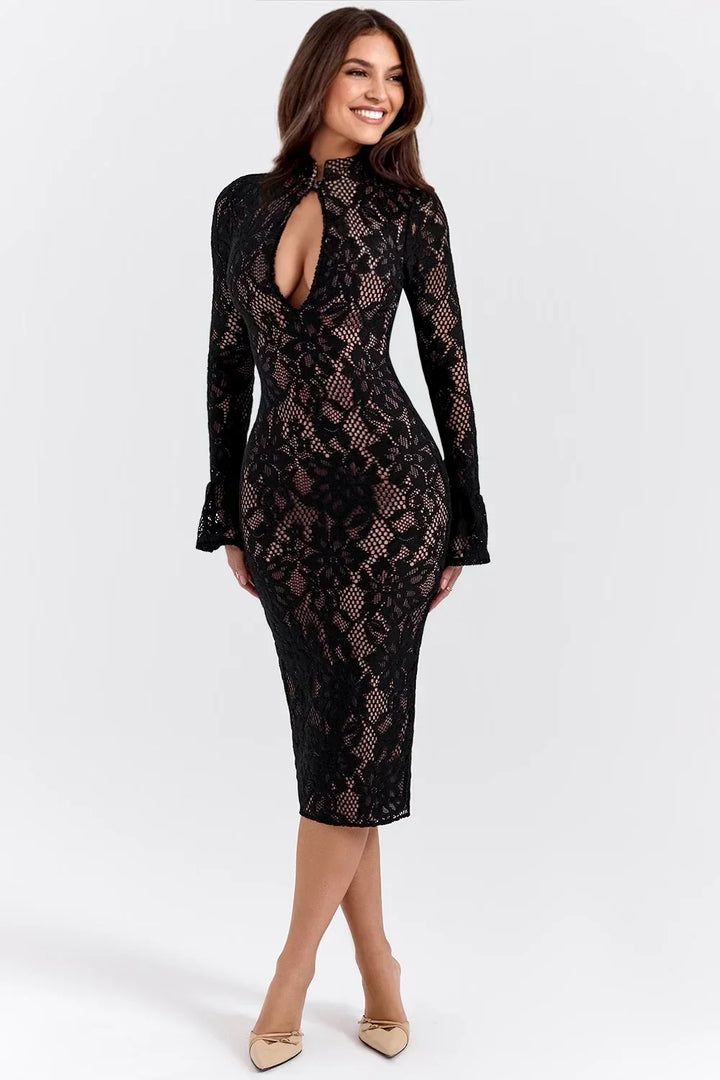 Rosita – The Romantic Lace Hourglass Dress