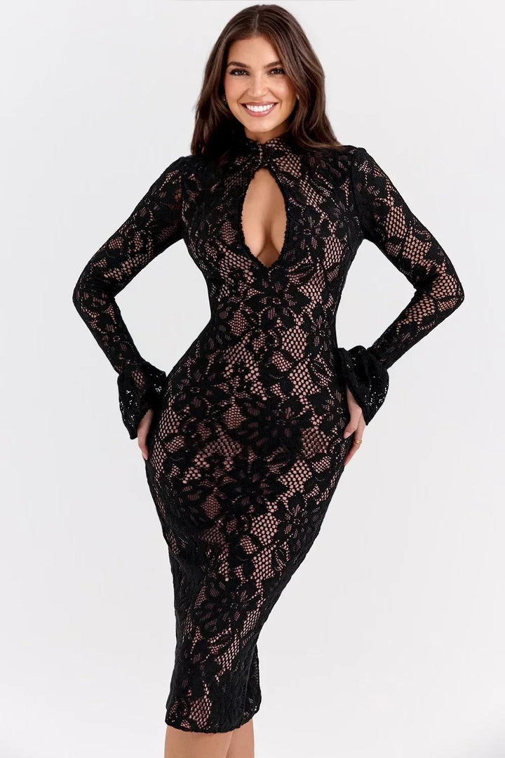 Rosita – The Romantic Lace Hourglass Dress
