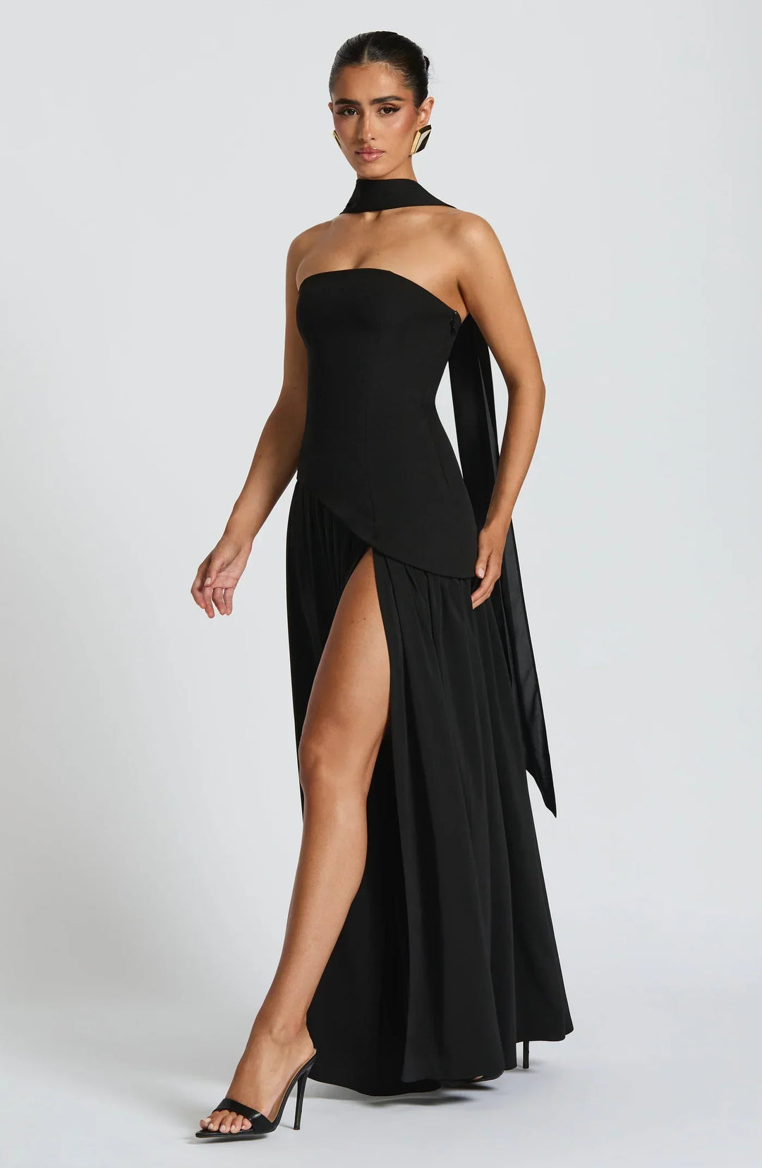 Talentueuse – The Sculptural Romance Gown