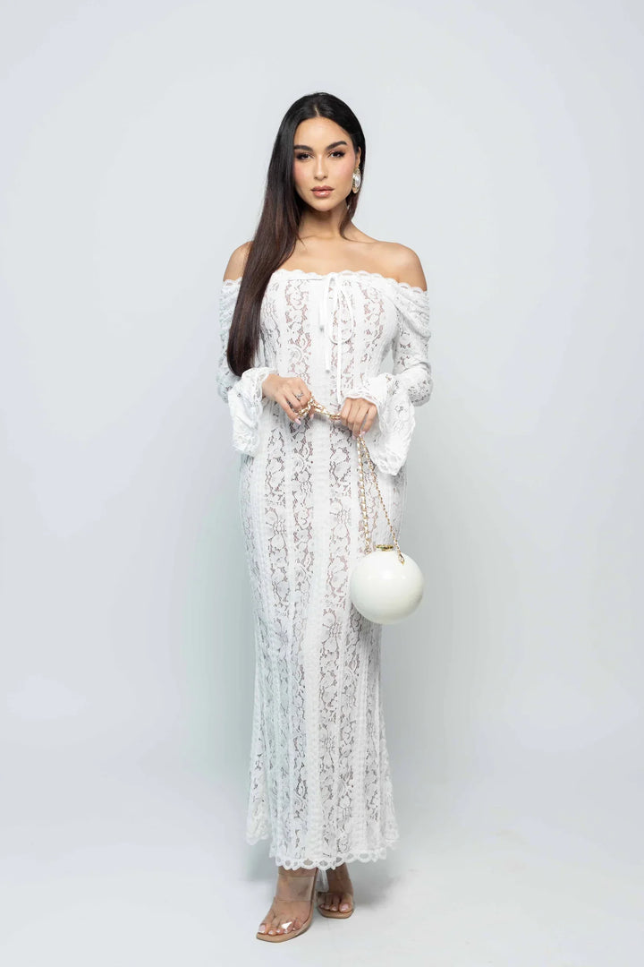 Eve – The Romantic Lace Siren Gown