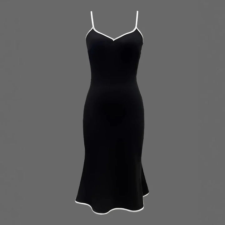 Française – The Iconic Parisian Dress