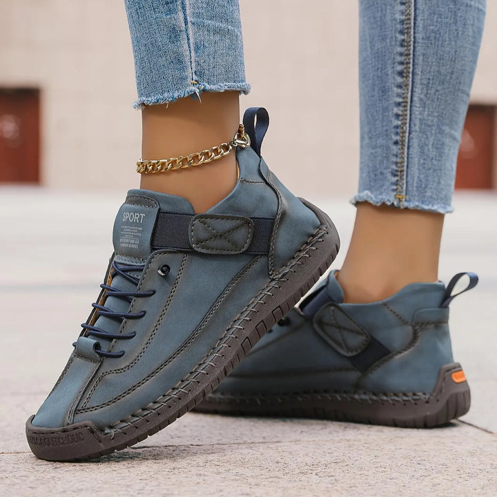 Victoria™ – Hand‑Stitched Leather Slip‑On Loafers