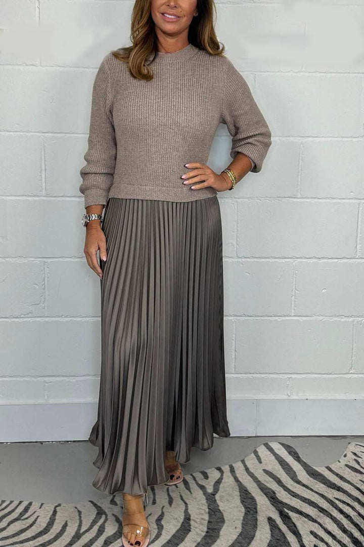 Claudia™ | Maxi Dress with Pleated Skirt