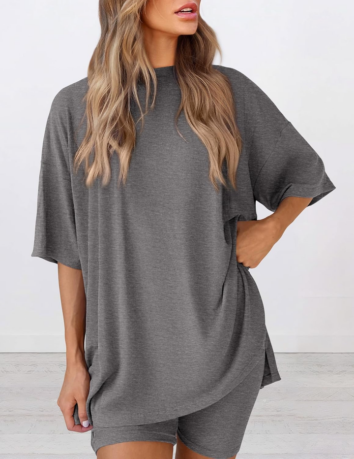 Hilda™ Minimal 2-Piece Set