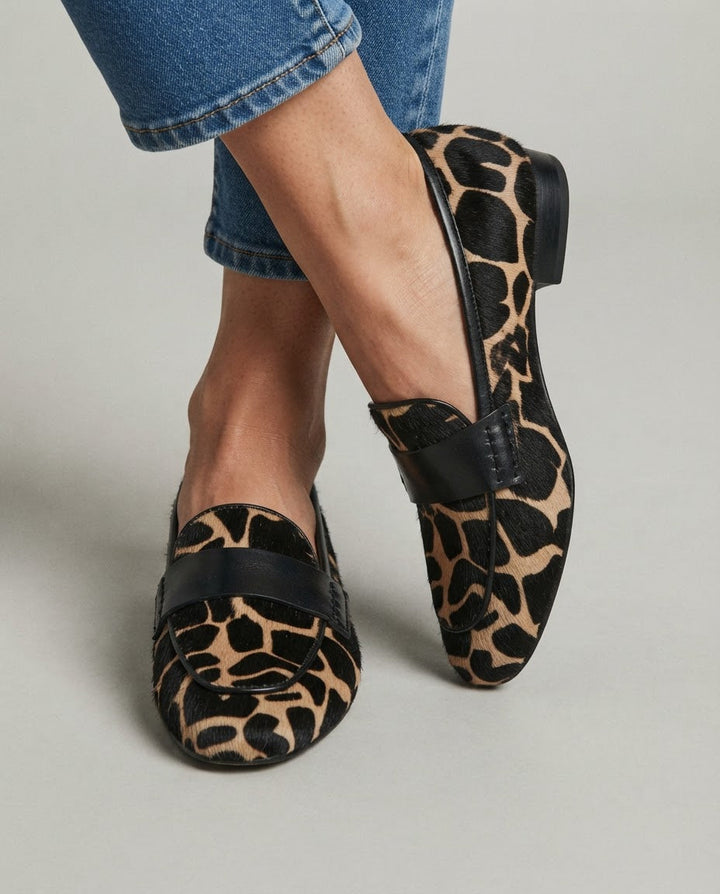 Giulia Moccasin — Apricot Giraffe