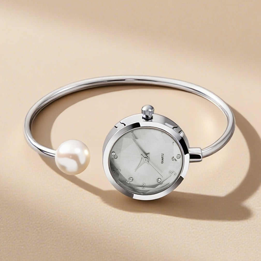 Lira Pearl Watch